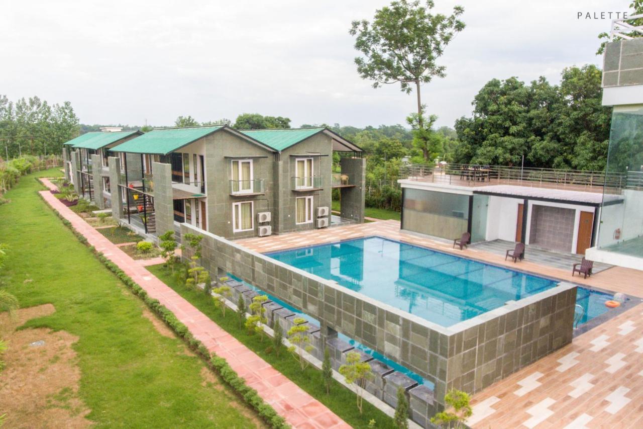 The Cloyster Resort And Spa Rāmnagar Exterior foto